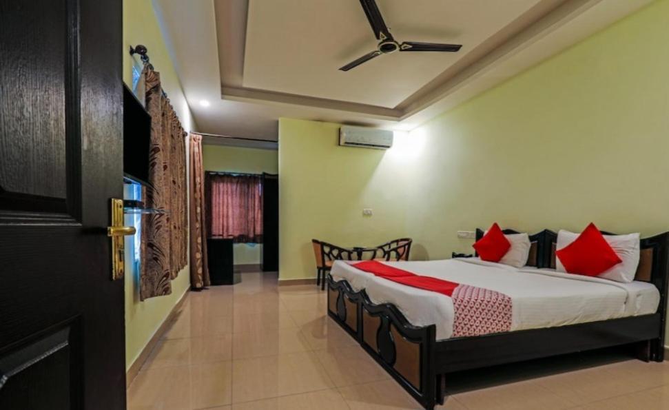 Hotel Meridian Grand Shamshabad Dış mekan fotoğraf