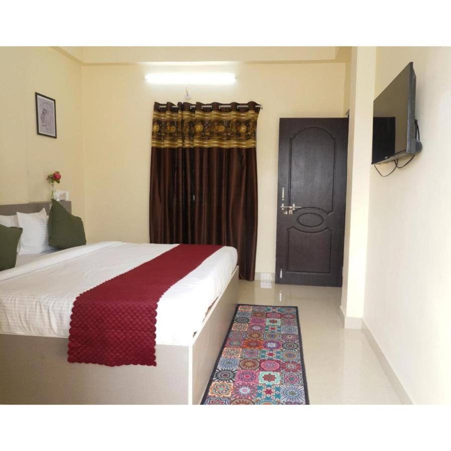 Hotel Meridian Grand Shamshabad Dış mekan fotoğraf