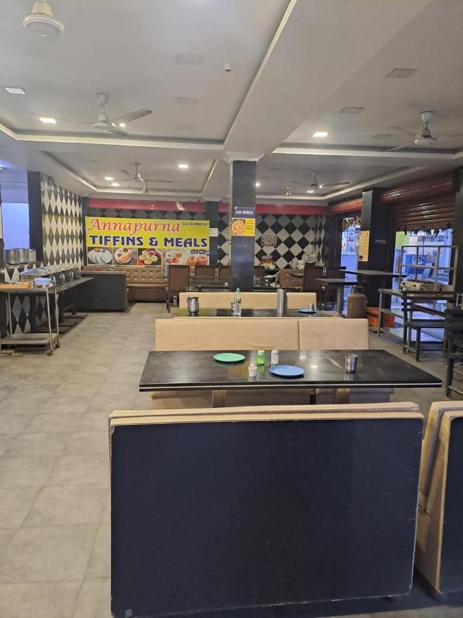 Hotel Meridian Grand Shamshabad Dış mekan fotoğraf